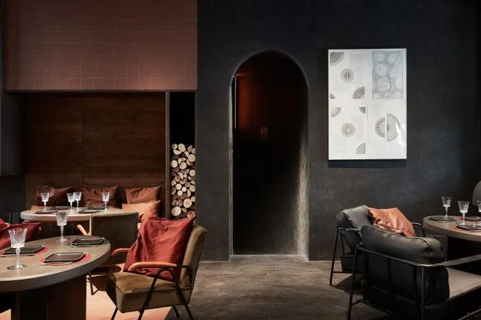 BIM Architecture | When Time and Temperature Intertwine in Space - CHARCOHOL Restaurant and Cocktail Bar/Hachima Design