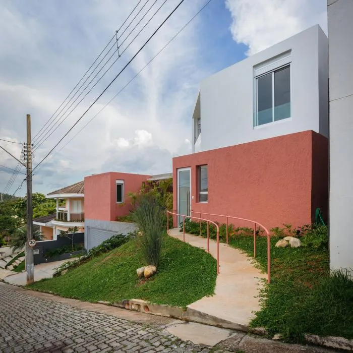 BIM Architecture | Garden style Residence with Square and Circle Creation: Cauman's Home/Est ú dio BRA