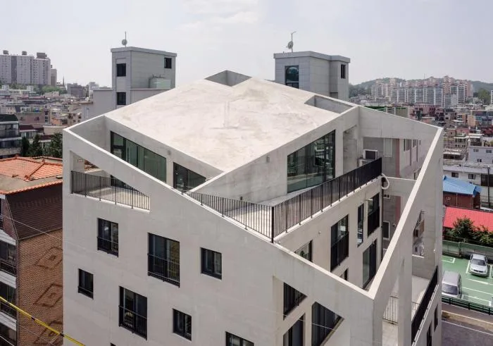 BIM Architecture | Unity of Virtual and Real: Korean Concrete Aerial Apartments/Atelier Jun