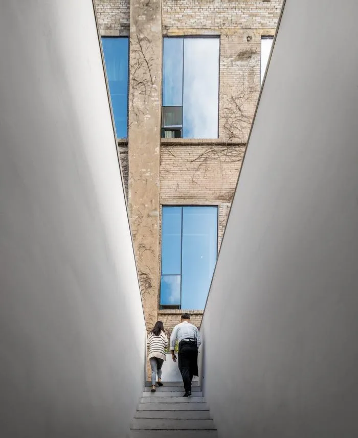 BIM Architecture | Wedding Skirt Skirt - Chongqing Printing Factory's Mountain Ghost Boutique Hotel Renovation/Ordinary Design