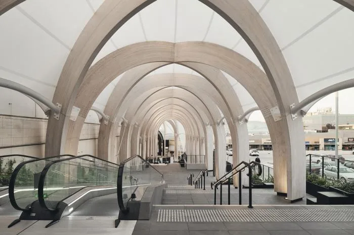 BIM Architecture | Chadstone Arch New Landmark: 'The Link' Pedestrian Path/Make Architects