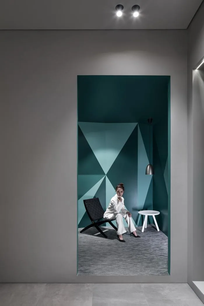 BIM Architecture | Color Puzzle | Benjamin Moore Flagship Store/Dacheng Design