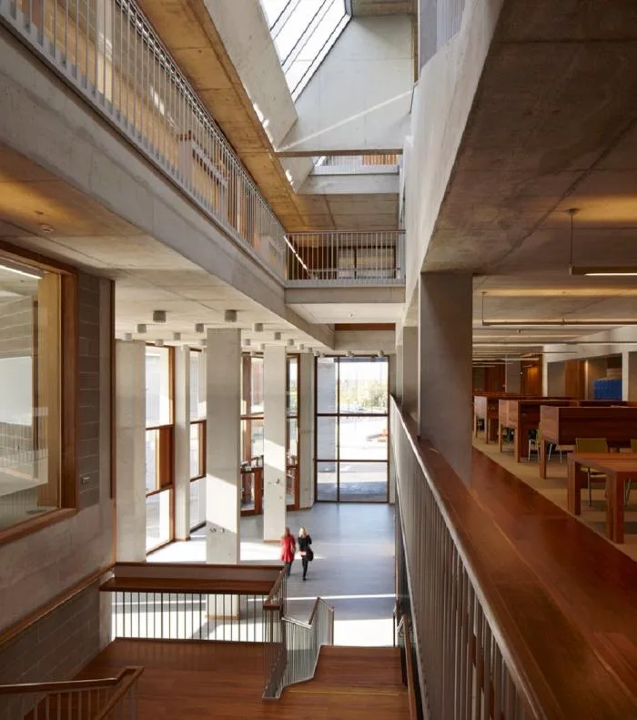 BIM Architecture | Limerick University School of Medicine and Dormitory Buildings/Grafton Architects