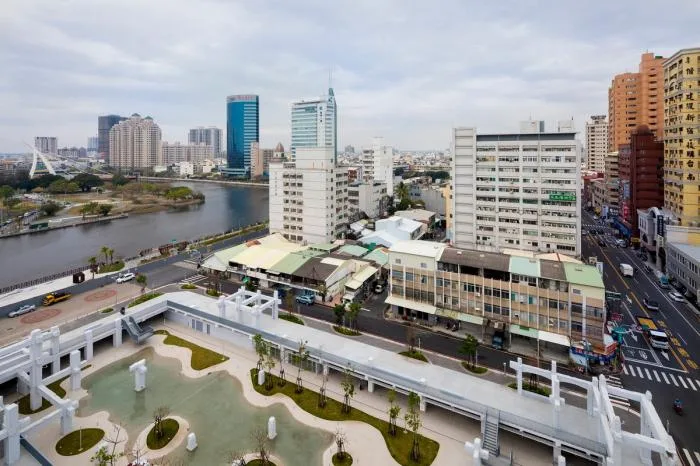 BIM Architecture | Tainan Hele Plaza - Renovation of Old Shopping Mall Inspires Urban Vitality/MVRDV