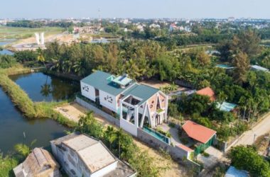 BIM Architecture: Vertically Connected A-Shaped Inclined Columns at Hoi An Kang Cheng Villa, Vietnam by VRA Design-BIM WORLD