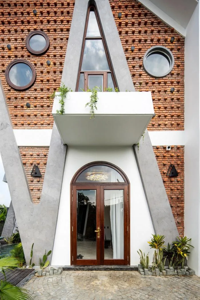BIM Architecture | Vertically connected "A" - shaped inclined column structure, Vietnam Hoi An Kang Cheng Villa/VRA Design