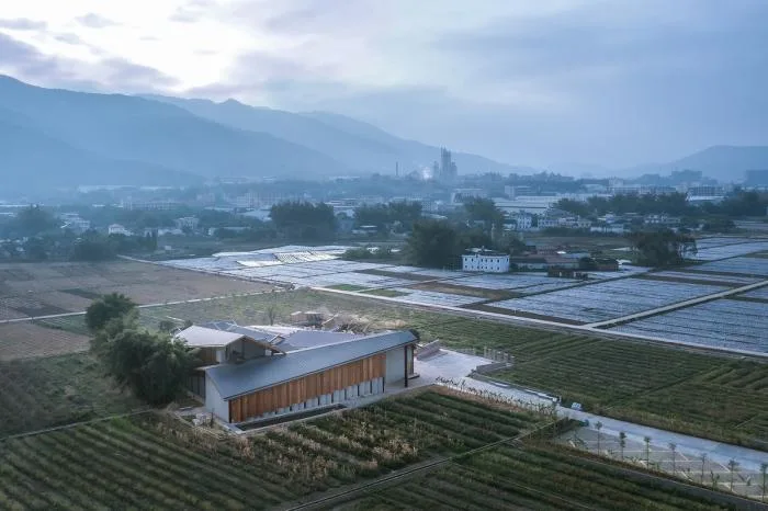 BIM Architecture | Rural Living Room Creation - Jiaoling Shed/Artificial Architecture Studio