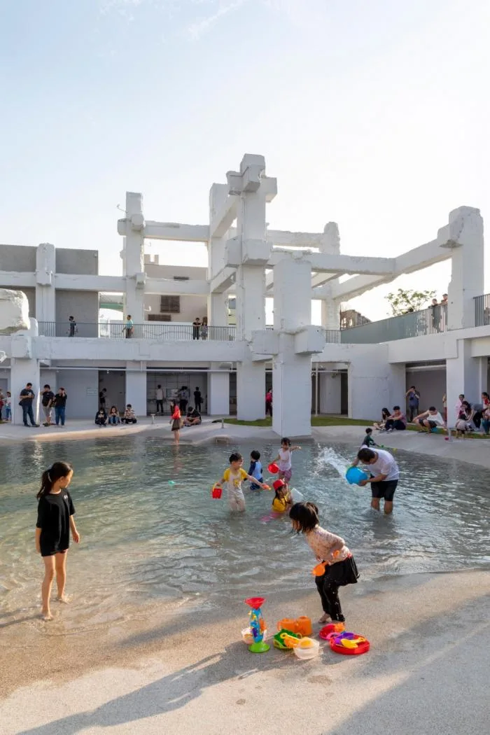 BIM Architecture | Tainan Hele Plaza - Renovation of Old Shopping Mall Inspires Urban Vitality/MVRDV