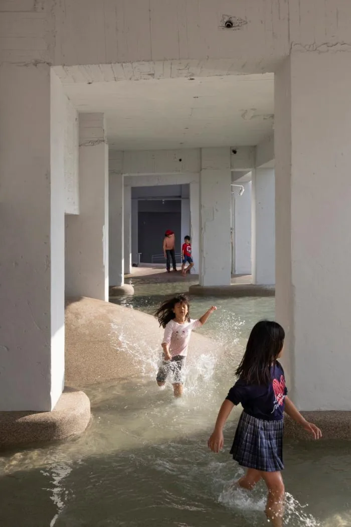 BIM Architecture | Tainan Hele Plaza - Renovation of Old Shopping Mall Inspires Urban Vitality/MVRDV