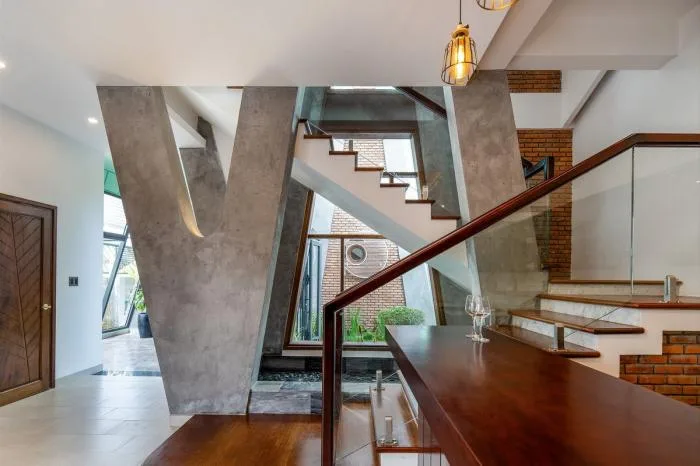 BIM Architecture | Vertically connected "A" - shaped inclined column structure, Vietnam Hoi An Kang Cheng Villa/VRA Design