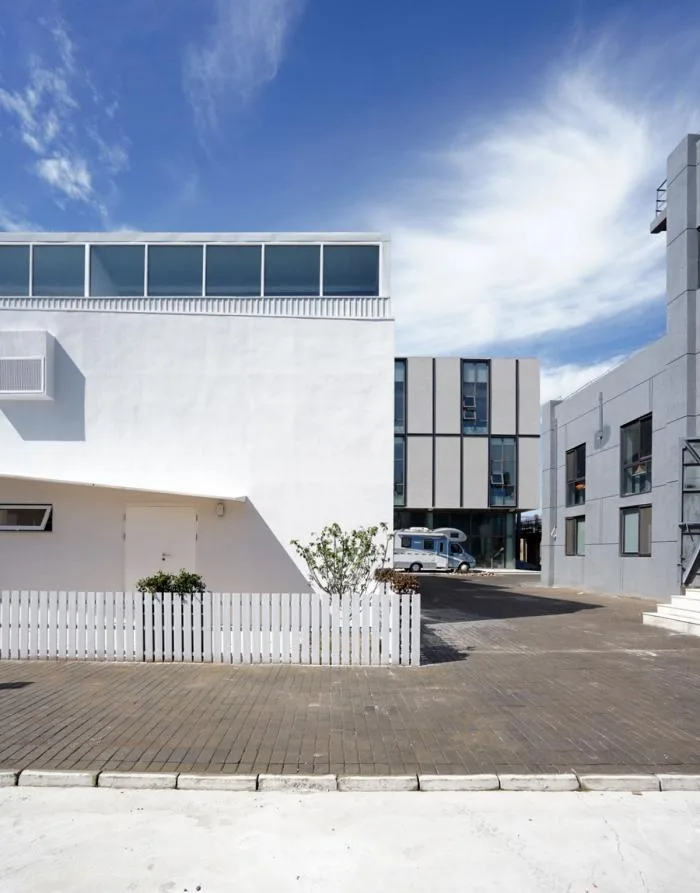 BIM Architecture | 'Simple Renovation': The Spatial Significance of Refined Elements/New Studio of Hemu Architecture