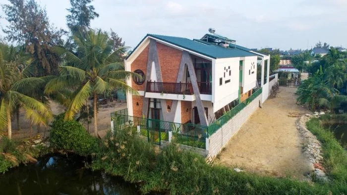 BIM Architecture | Vertically connected "A" - shaped inclined column structure, Vietnam Hoi An Kang Cheng Villa/VRA Design