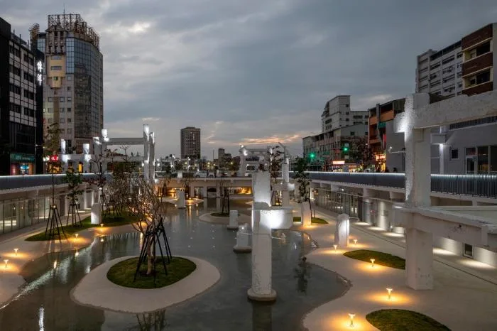 BIM Architecture | Tainan Hele Plaza - Renovation of Old Shopping Mall Inspires Urban Vitality/MVRDV