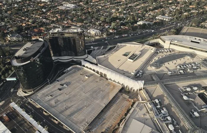 BIM Architecture | Chadstone Arch New Landmark: 'The Link' Pedestrian Path/Make Architects
