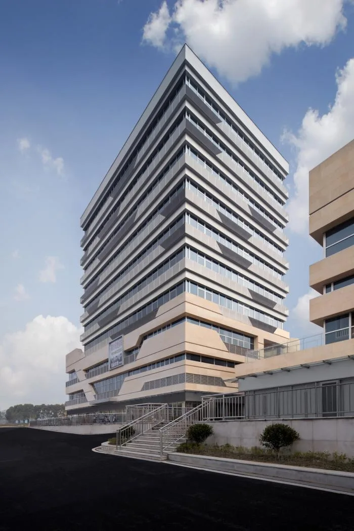 BIM Architecture | The Starting Point of Speed Car King - Tianyi International Automobile City/Sanyi Architectural Design