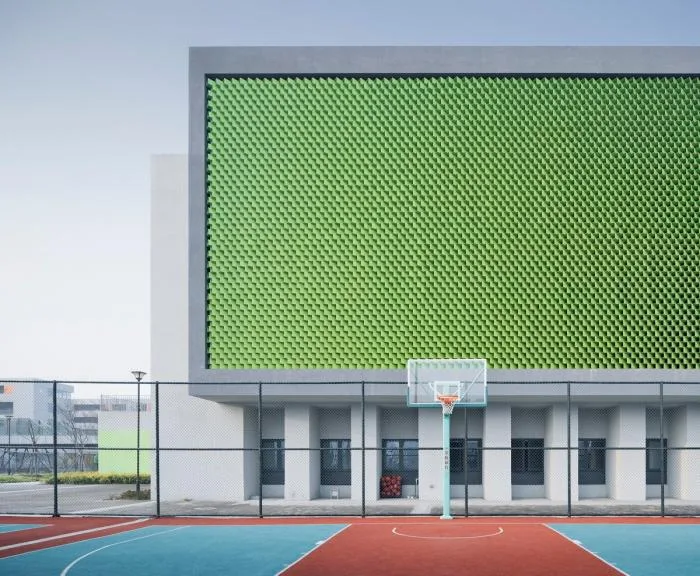 BIM Architecture | Small River Winding, Joyful Childhood - Ningbo Hangzhou Bay Binhai Primary School/Zhejiang University Architectural Design and Research Institute