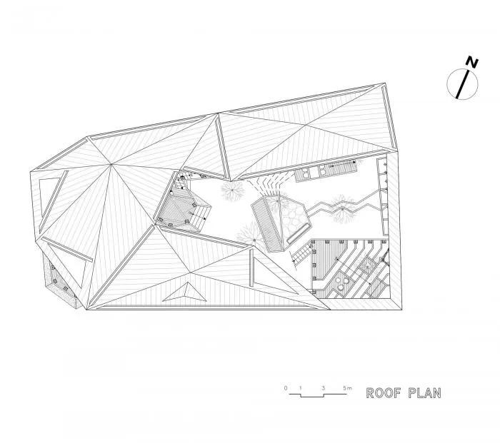 BIM architecture | Dynamic and continuous, forming a mountain range on its own: Korean "siheyuan"/IROJE KHM Architects