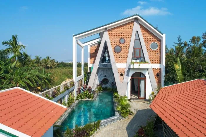BIM Architecture | Vertically connected "A" - shaped inclined column structure, Vietnam Hoi An Kang Cheng Villa/VRA Design