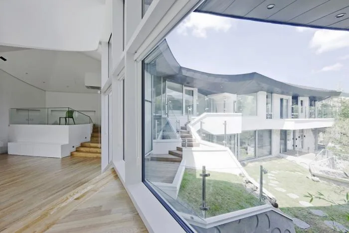 BIM architecture | Dynamic and continuous, forming a mountain range on its own: Korean "siheyuan"/IROJE KHM Architects