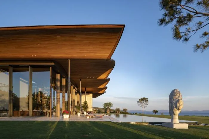 BIM Architecture | Warm Waves Flowing Quietly on the Aegean Coast: Dolunay Estate/Foster+Partners
