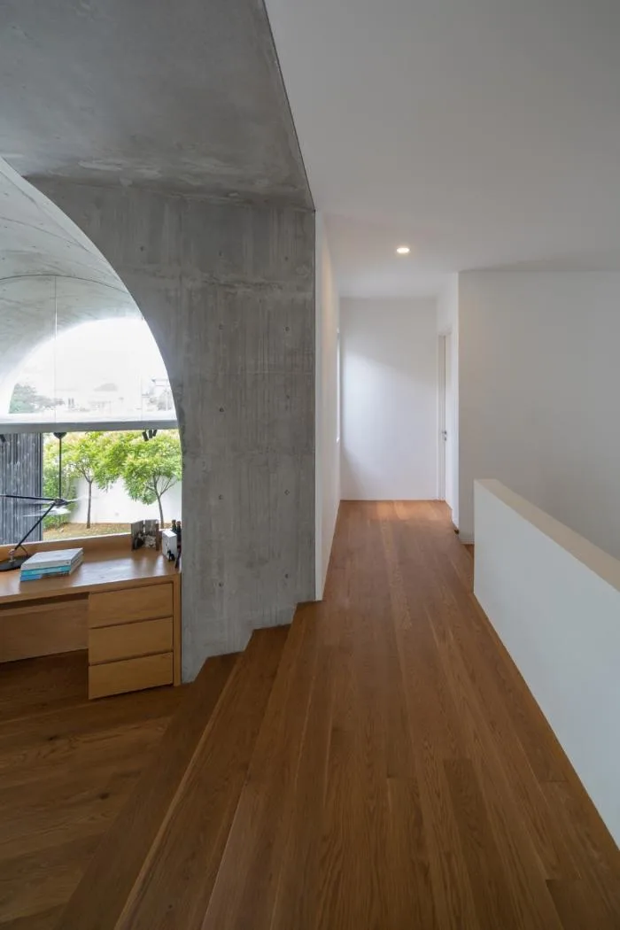 BIM Architecture | Simple yet Bold, the Small Freshness of Concrete Arched Tubes: Bewboc Residence/Fabian Tan