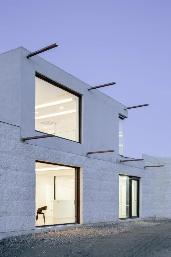 BIM Architecture | Amidst the roughness, the refreshing sunset, VMS Residence/Marcos Miguelez