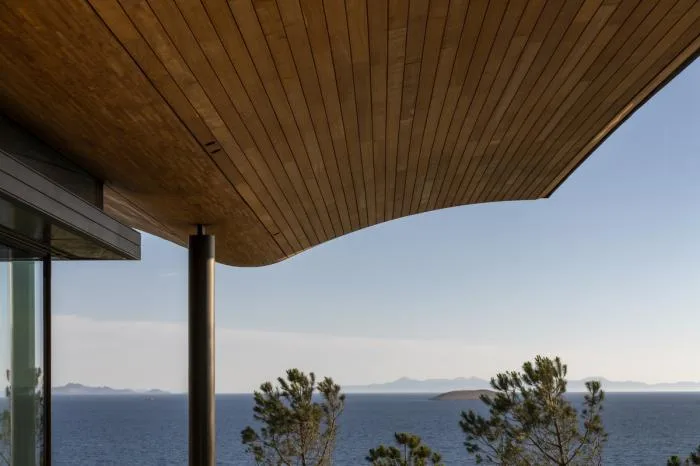 BIM Architecture | Warm Waves Flowing Quietly on the Aegean Coast: Dolunay Estate/Foster+Partners