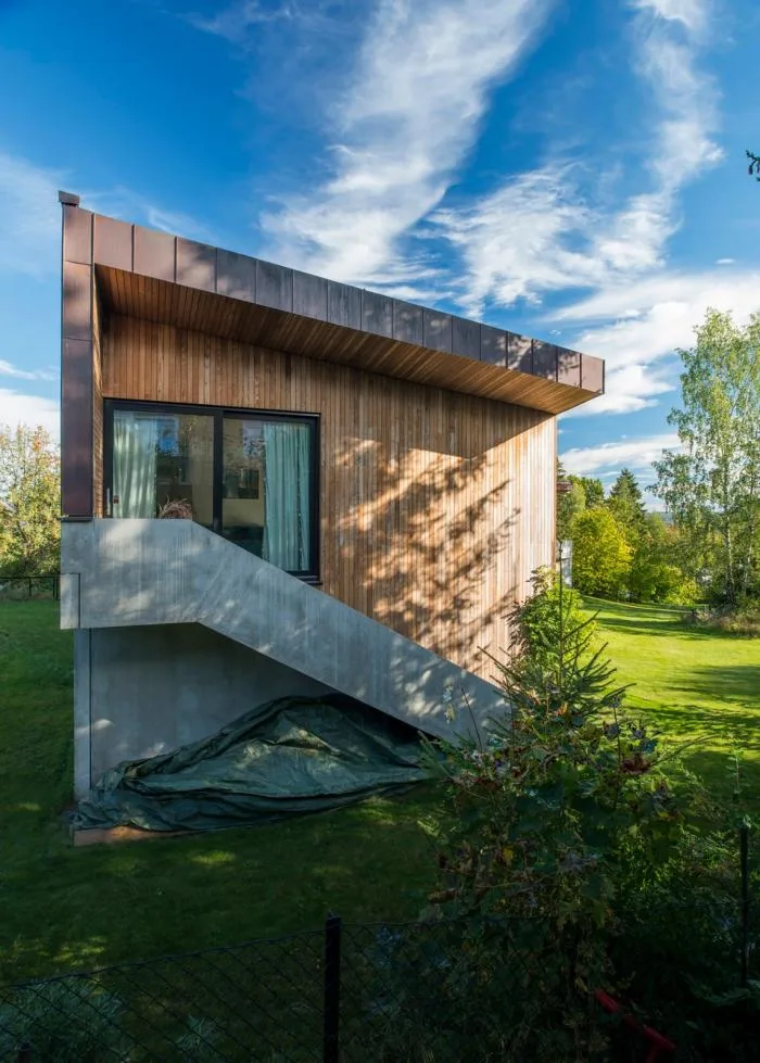 BIM Architecture | Norwegian "Staircase" Residence, Garden Home Facing the Fjord