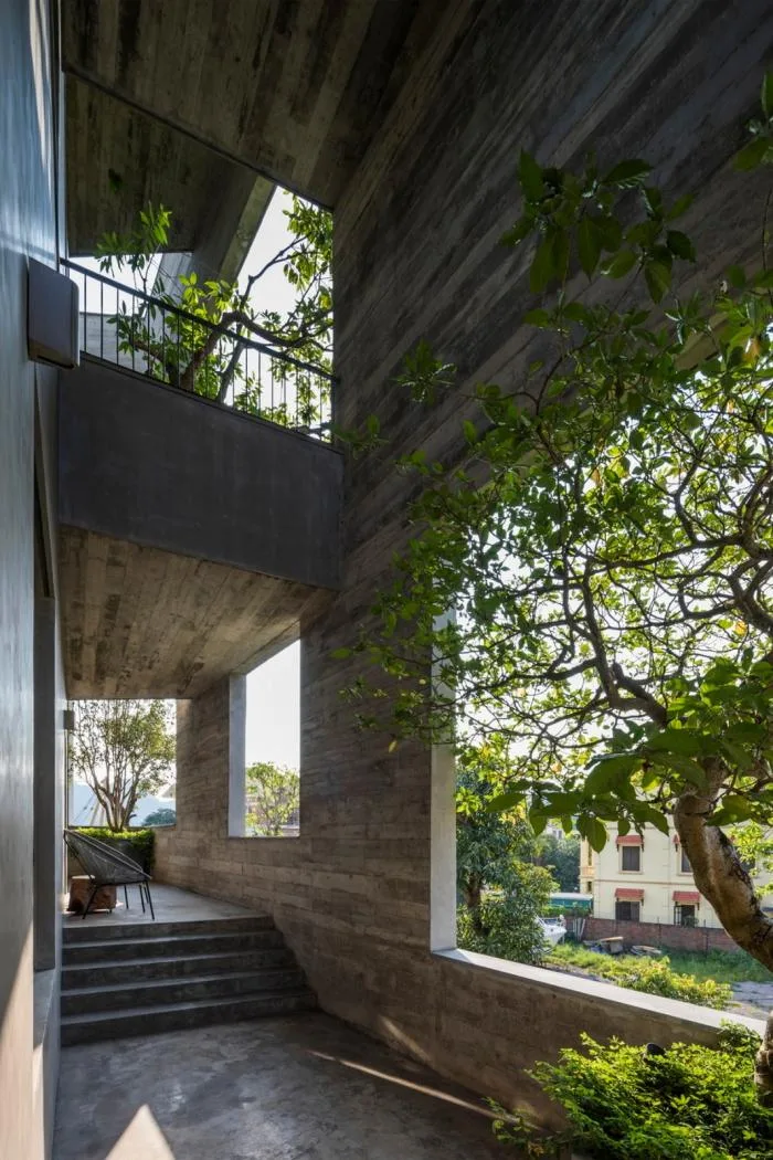 BIM Architecture | Living in the Jungle: Vietnam's 'Five Corner Plan' Tree House/Wu Chongyi Architectural Firm