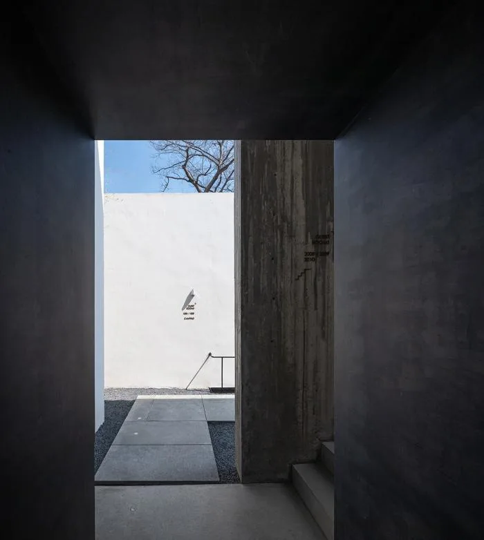 BIM architecture | Creating a modern and warm space under white walls and black tiles, Zhishe Nanchan Guanshui Hotel/Benzhe Architecture