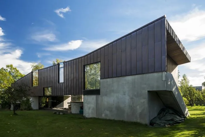 BIM Architecture | Norwegian "Staircase" Residence, Garden Home Facing the Fjord