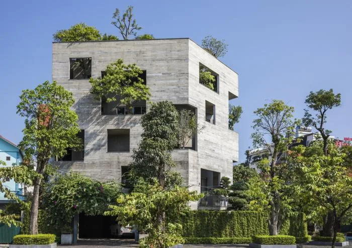 BIM Architecture | Living in the Jungle: Vietnam's 'Five Corner Plan' Tree House/Wu Chongyi Architectural Firm