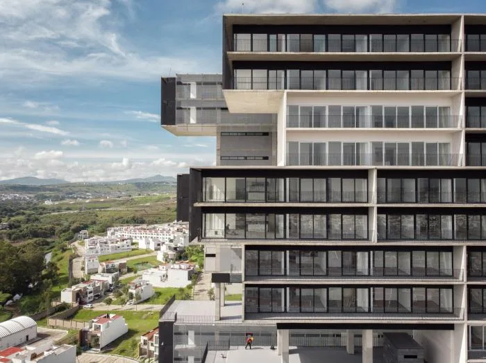 BIM Architecture | Fission of 64 meter Deep Canyon - Amani Apartments
