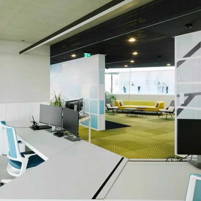 BIM Architecture | Outer Square and Inner Circle, Half Concealed Transparent Light and Shadow - C& P Company Headquarters