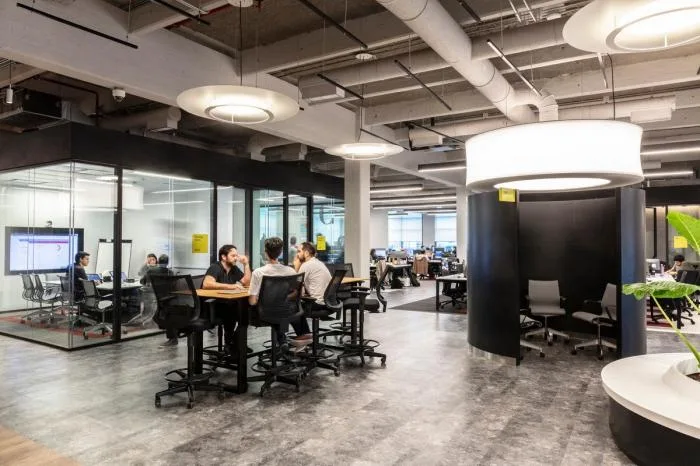 BIM Architecture | A Dynamic Space Like an Outdoor Theater - Mercado Libre Office