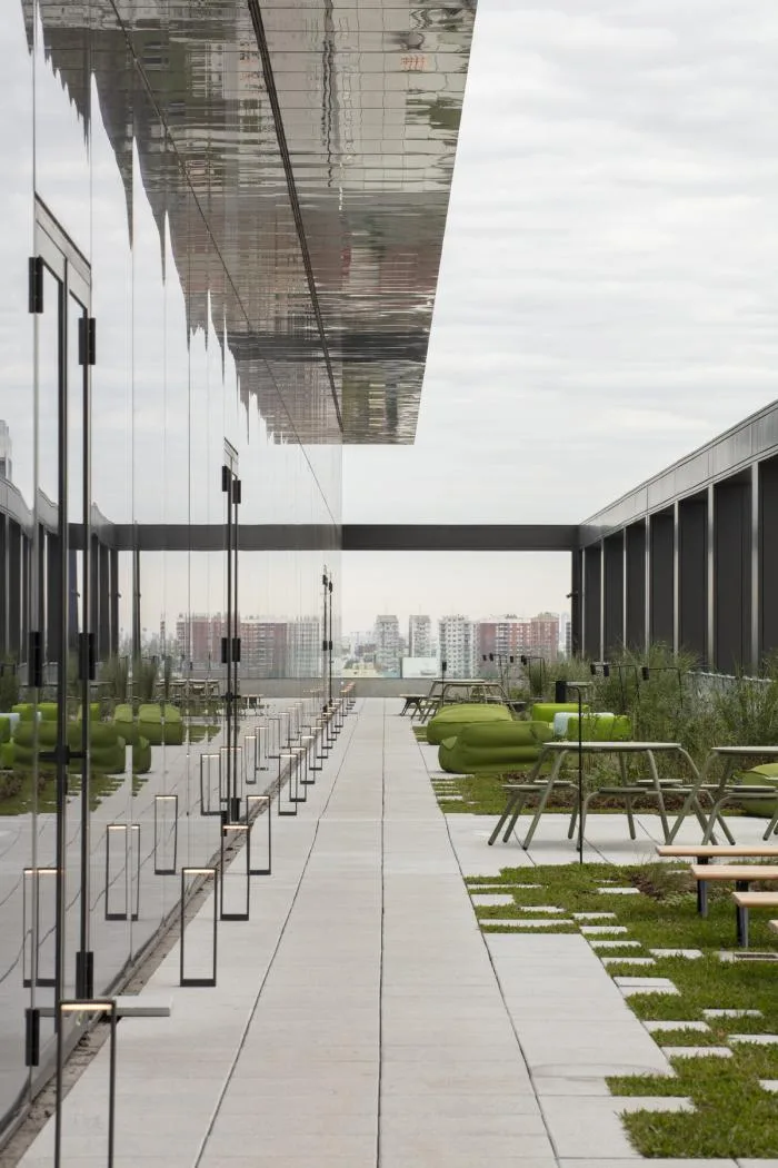 BIM Architecture | A Dynamic Space Like an Outdoor Theater - Mercado Libre Office