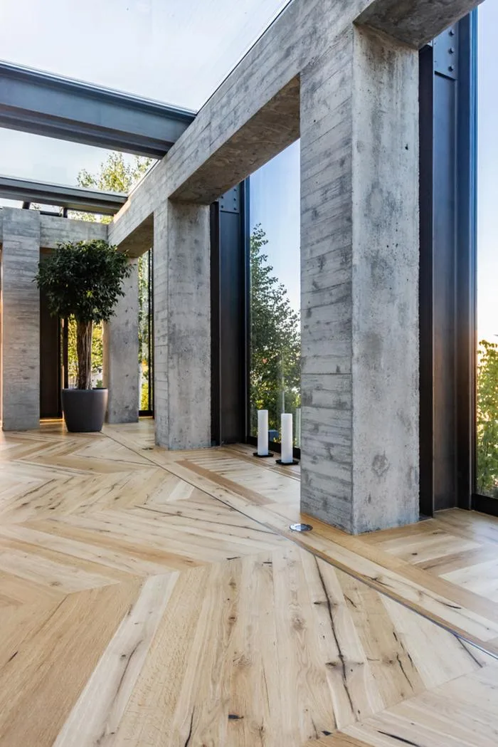 BIM Architecture | Dialogue with Concrete Columns - BM Kavana Residence