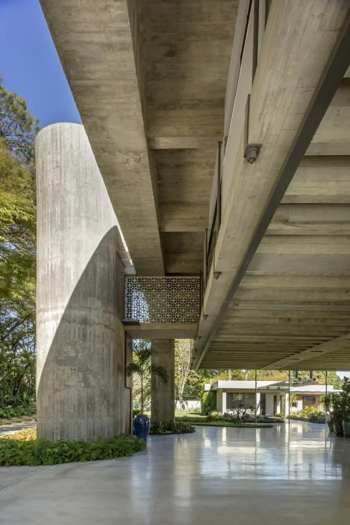 BIM Architecture | Brazilian Brutalist Architecture Renovation/Arquit é cnika