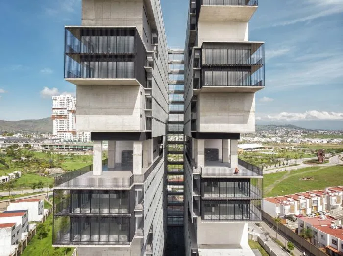 BIM Architecture | Fission of 64 meter Deep Canyon - Amani Apartments