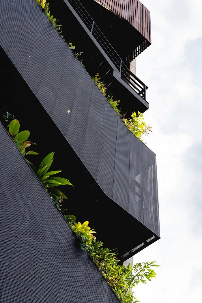 BIM Architecture | Aerial Stroll, Overlooking the City - Sommers Hotel