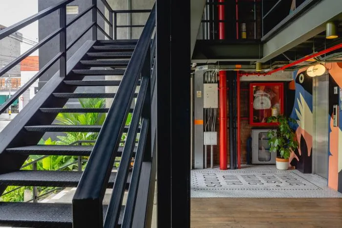 BIM Architecture | Aerial Stroll, Overlooking the City - Sommers Hotel