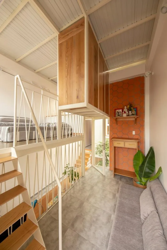 BIM Architecture | Survival in the Gap - Vietnamese Double layered Roof Residential Buildings