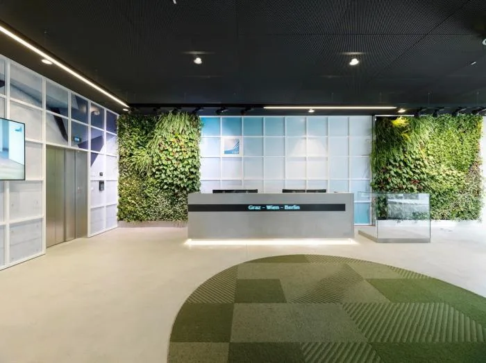 BIM Architecture | Outer Square and Inner Circle, Half Concealed Transparent Light and Shadow - C& P Company Headquarters