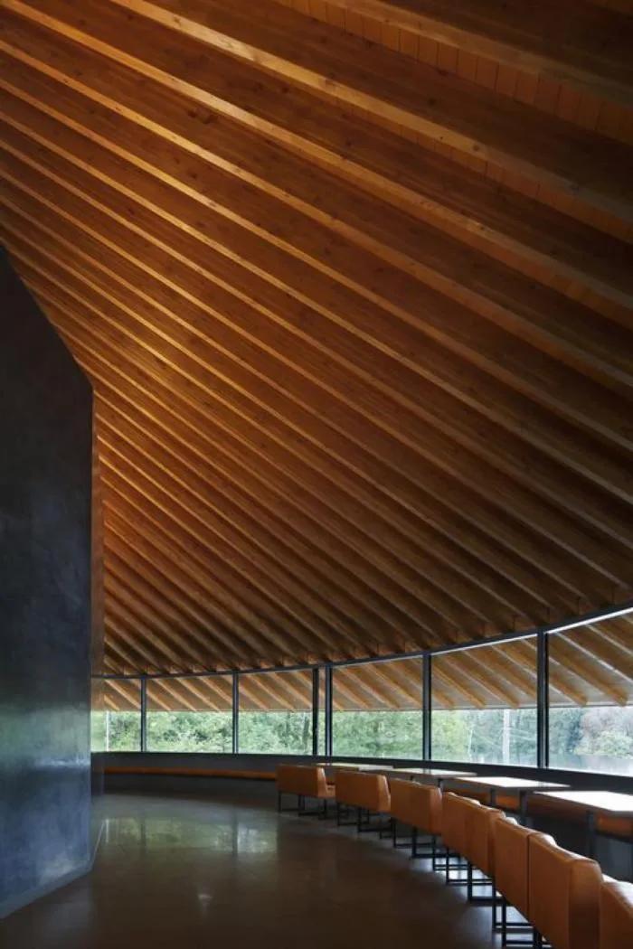 BIM Architecture | Like a Round Hat: Cemetery Community Hall by the Narrow Mountain Lake/Nakamura Taki& NAP