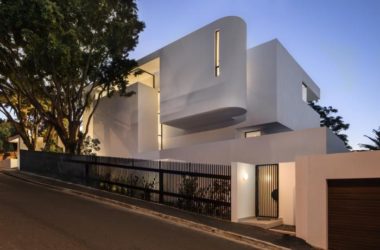 BIM Architecture: Futuristic Sculpture Design at 216 Seaview Street, South Africa-BIM WORLD