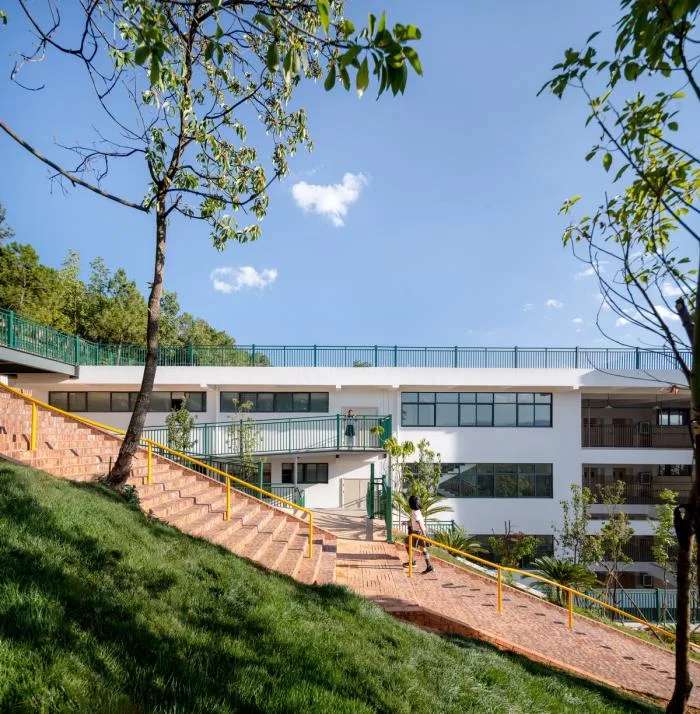 BIM Architecture | Campus Regeneration, Half Mountain Half School: Yunnan Yuxi Ecological Experimental Primary School/Conceptual Design