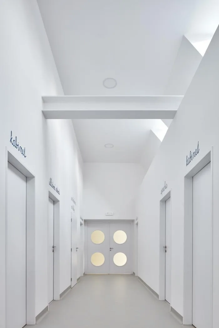 BIM Architecture | Children's Castle in Fairy Tale Books: Vřesovice Elementary School Expansion