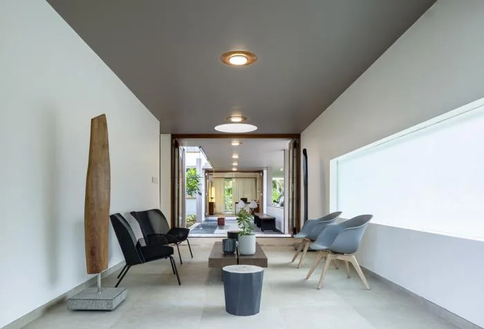 BIM Architecture | Geometric Order and Natural Landscape Quietly Blending: A Vacation Home in a Grid