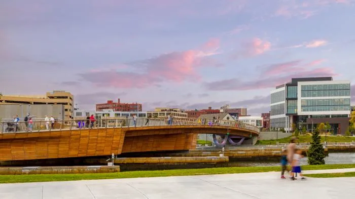 BIM Architecture | The Link of the City - Providence Pedestrian Bridge