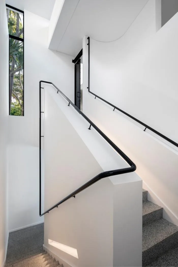 BIM Architecture | Futuristic Sculpture: 216 Seaview Street, South Africa